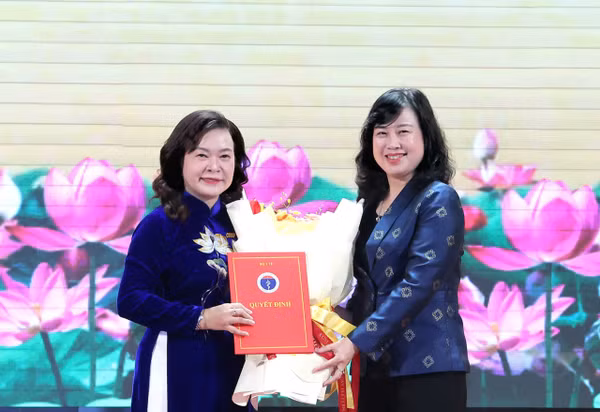 Trường Đại học Y Dược Cần Thơ có nữ Hiệu trưởng đầu tiên
