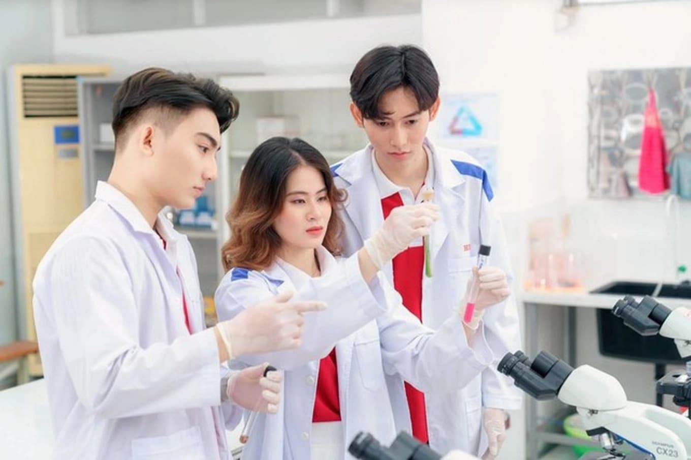 Điểm sàn khối trường y dược và quân đội 2026