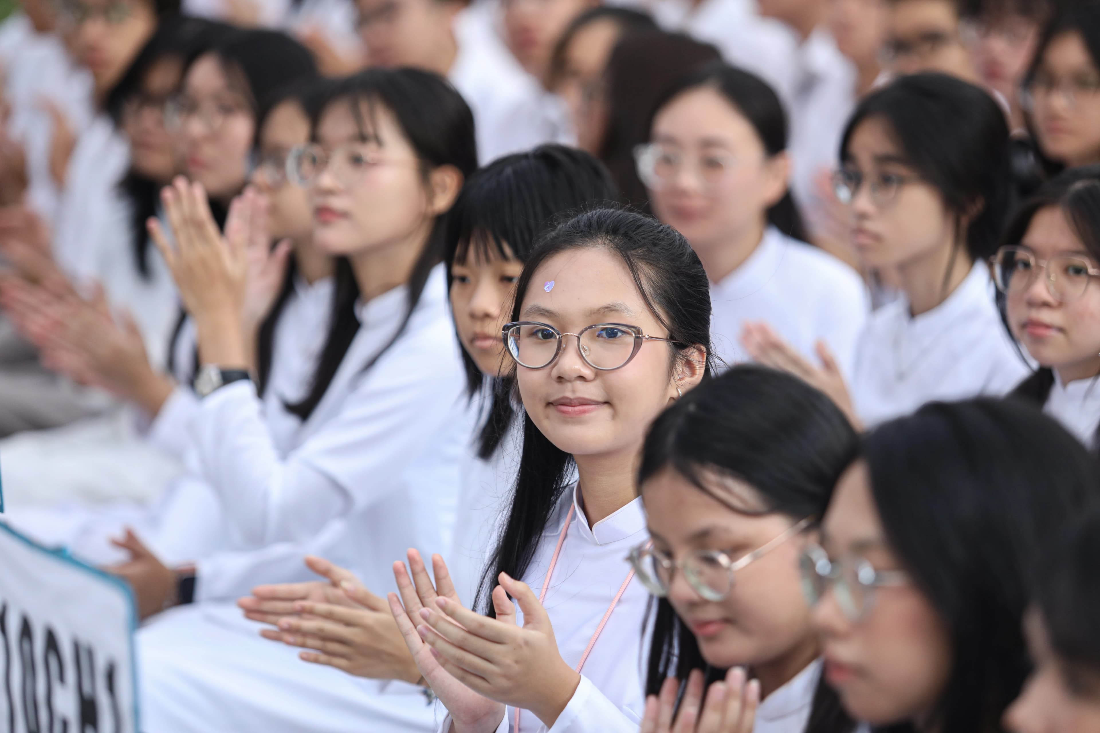Bộ GD&ĐT điều chỉnh chương trình phổ thông 2018, tăng cường nội dung lịch sử và yêu nước