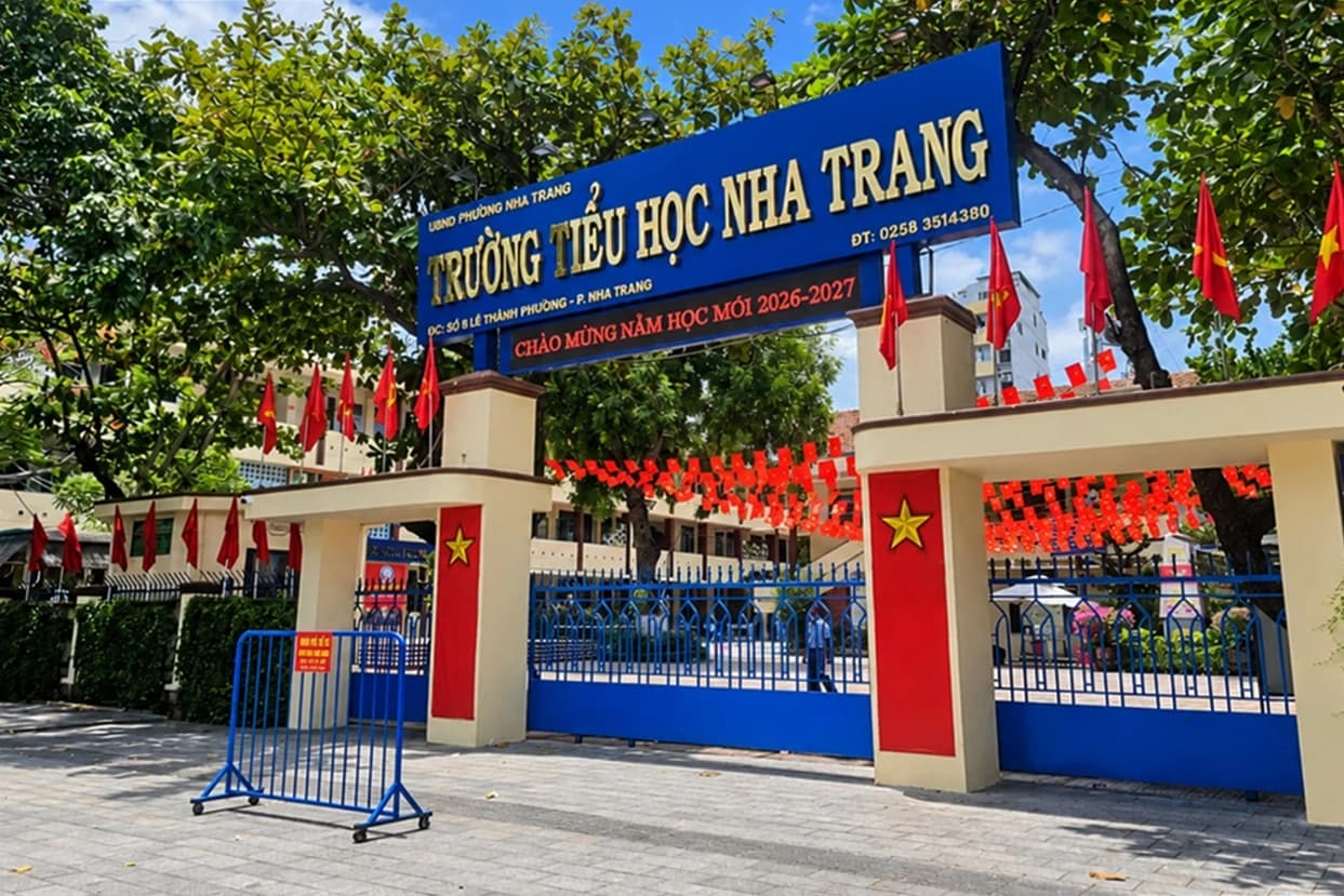 Kiểm tra trường tiểu học Nha Trang: 10.500 học sinh, 13 hiệu phó, đánh giá tích cực