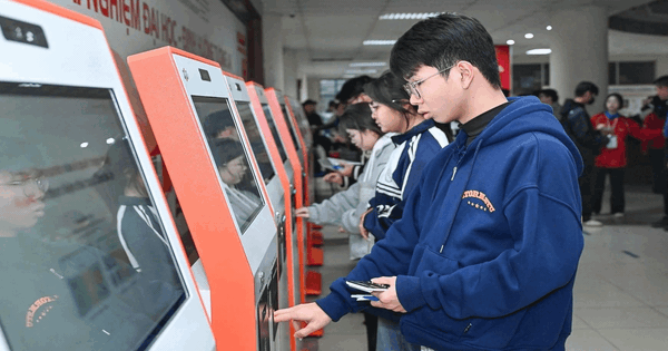 Chuyên gia ủng hộ kỳ thi tuyển sinh chung, nhưng yêu cầu tiếp cận toàn diện gây khó khăn