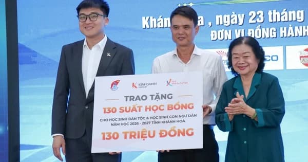 Bà Trương Mỹ Hoa: Học tập là nhiệm vụ, như người chiến sĩ thời kỳ mới