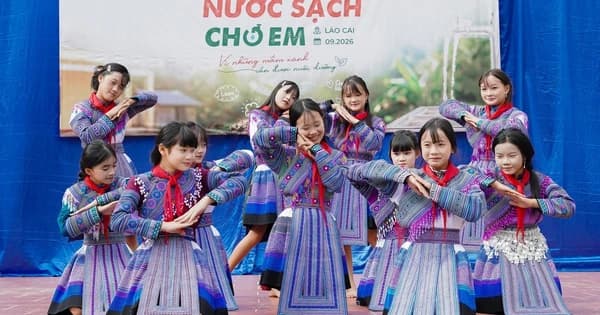 Nước sạch cho học sinh: Đổi mới từ nguồn gốc tại trường