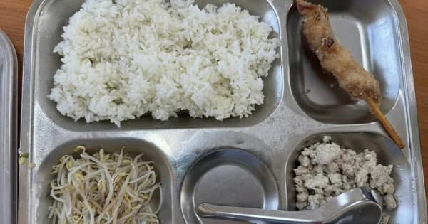 Hà Nội yêu cầu làm rõ phản ánh về chất lượng bữa ăn bán trú tại trường tiểu học